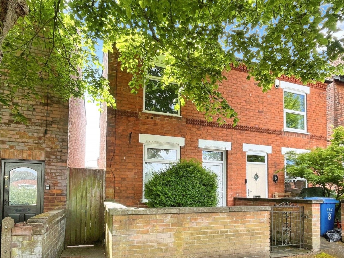 House Bennerley Avenue in Erewash