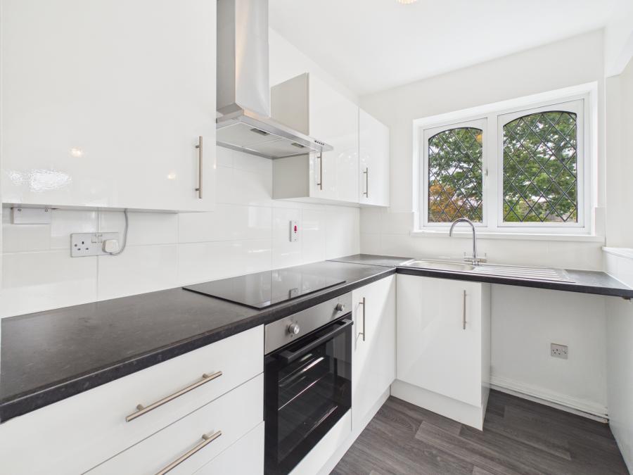 Flat Orion Court in Newcastle-under-Lyme