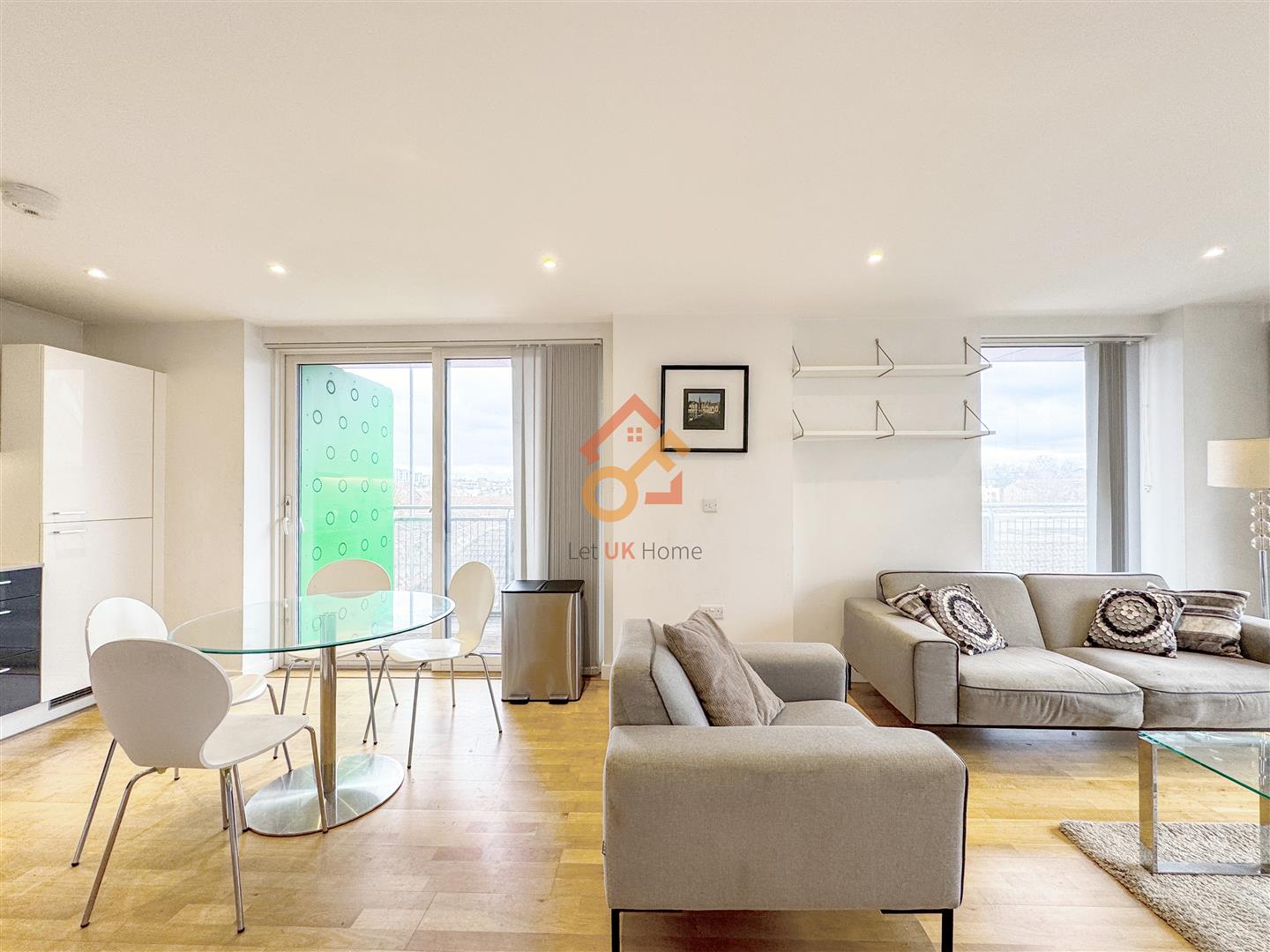 Flat Octavius Street in Greater London