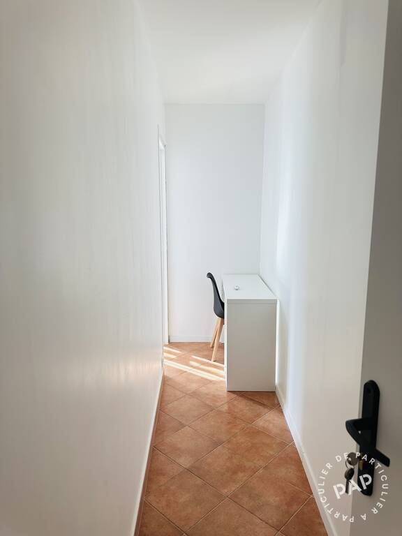 Room Avenue Charles Prieur in Dammarie-les-Lys