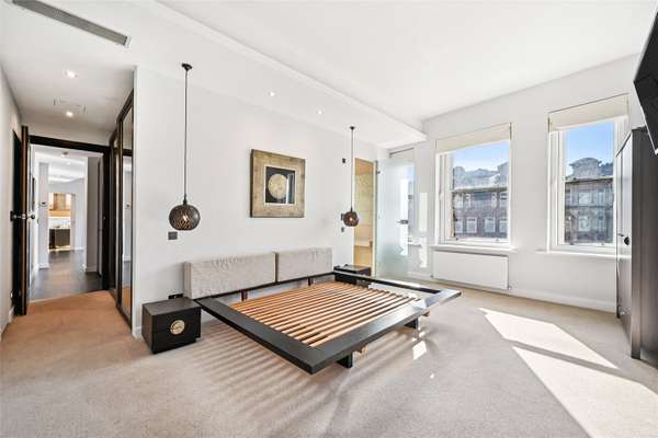 Flat Knightsbridge in City of Westminster