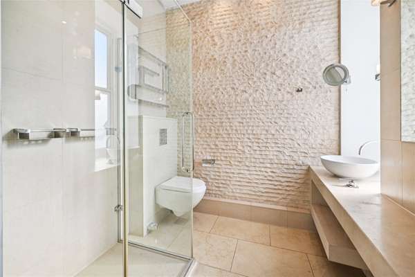 Flat Knightsbridge in City of Westminster