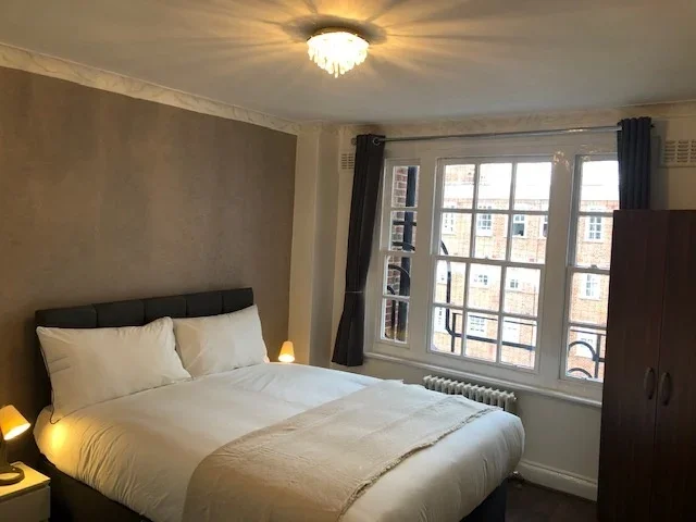 Flat Park West Place in City of Westminster