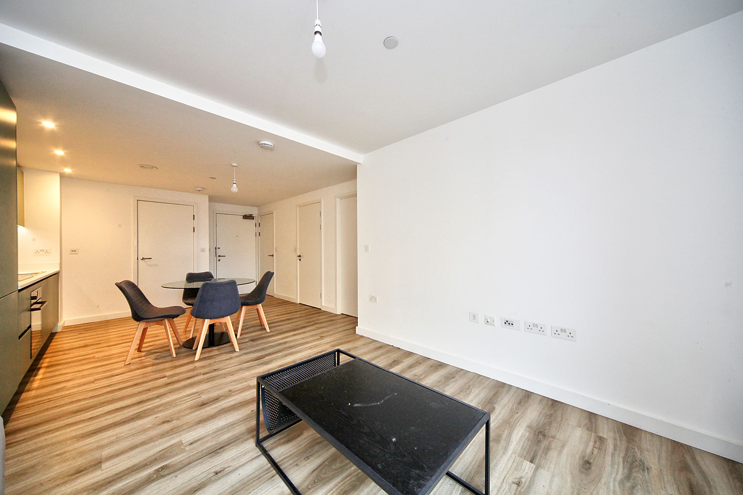 Flat Kimpton Road in Luton