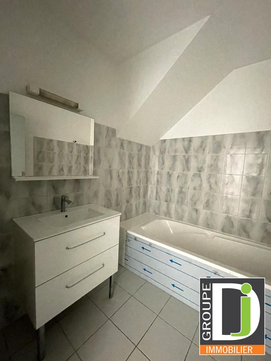 Appartement Rue des Remparts à Beaumont-lès-Valence