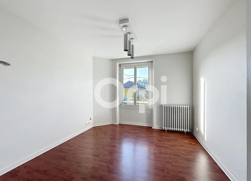 Appartement Rue Jean Baptiste Sirey à Brive-la-Gaillarde