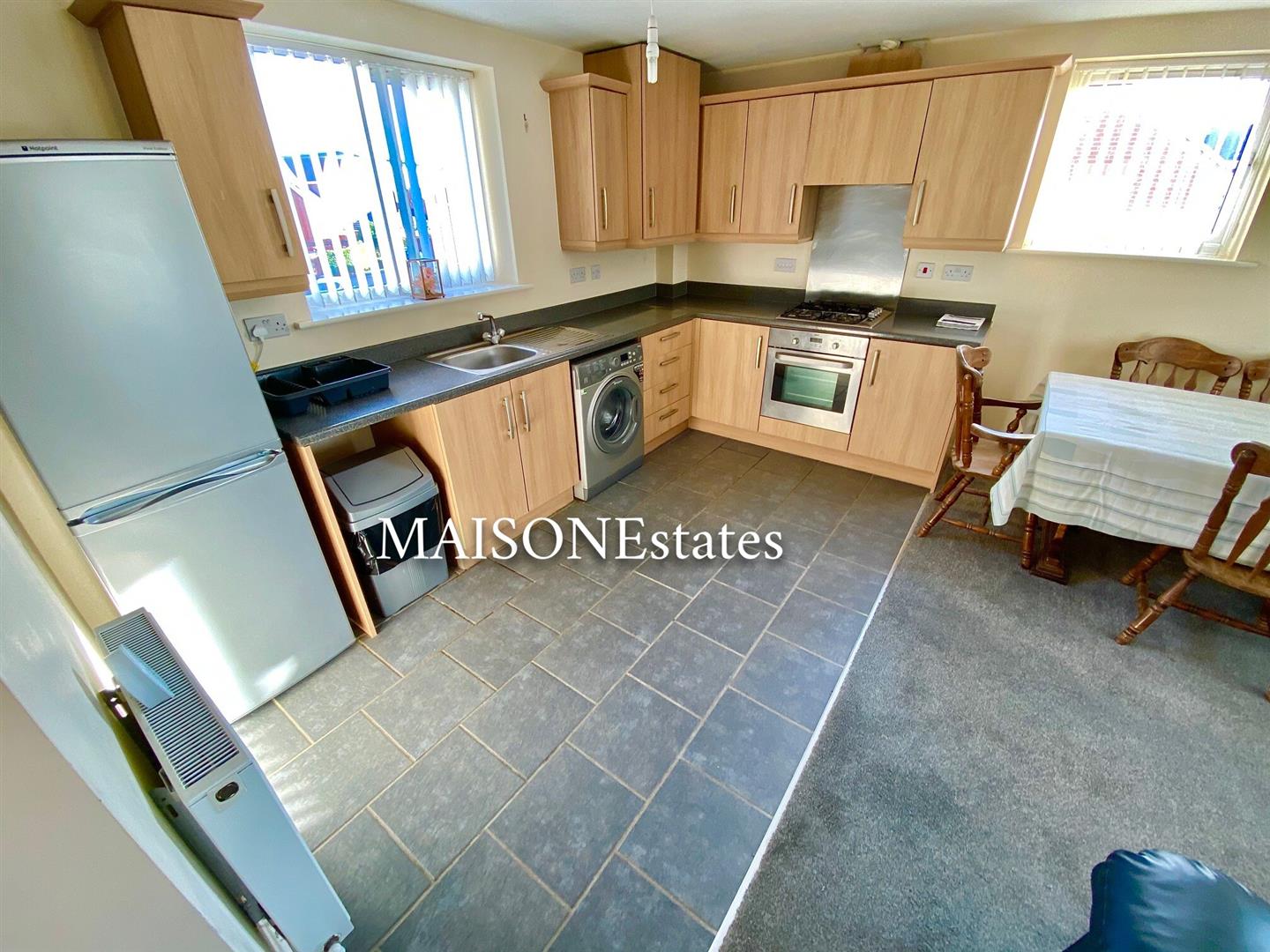 Flat Coldstream Court in Coventry