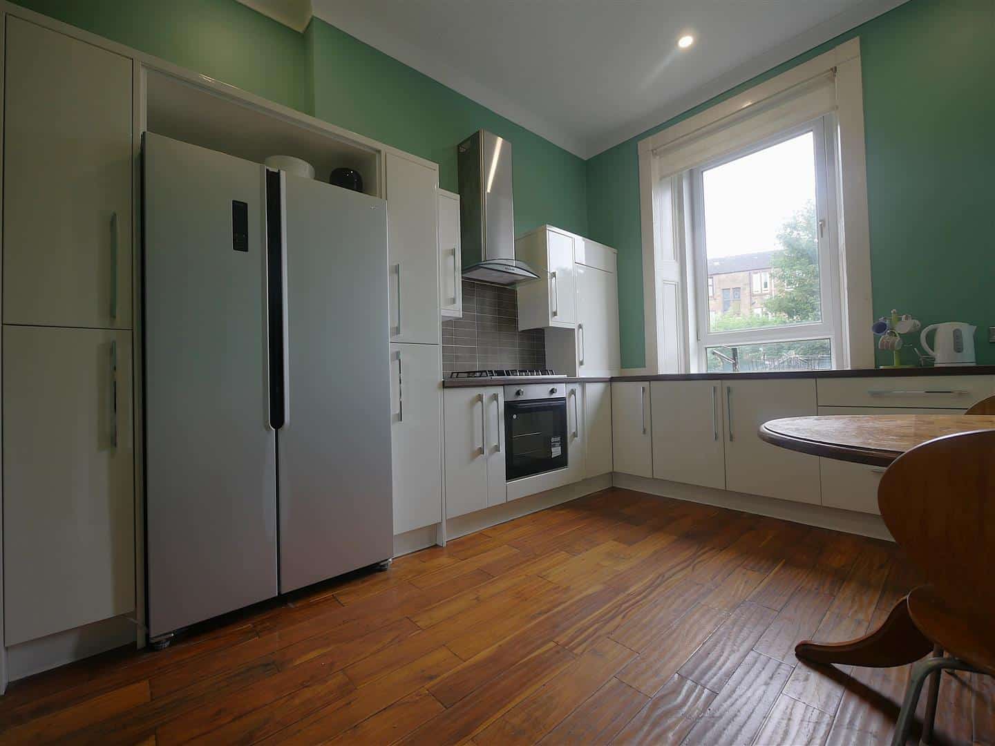 Flat Cathcart Road in Glasgow
