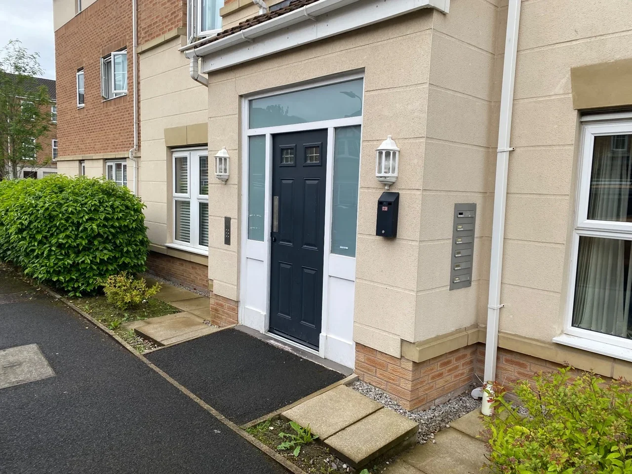 Flat Hazel Pear Close in Bolton