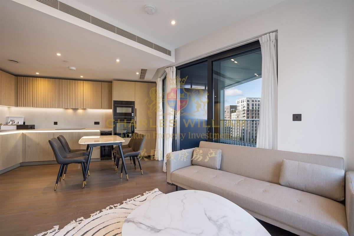 Flat Grayshott Road in Greater London