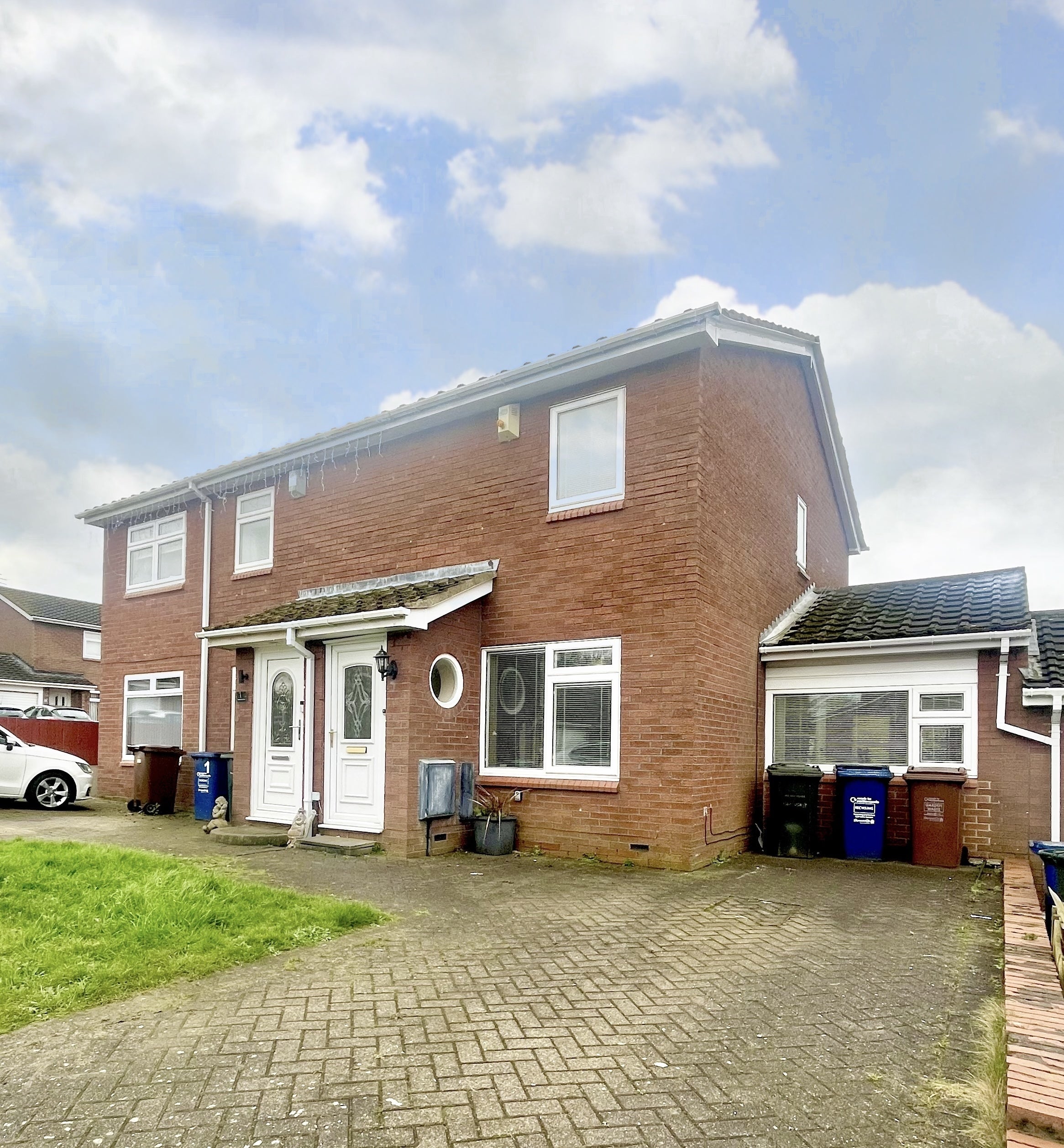 House Nedderton Close in Newcastle upon Tyne
