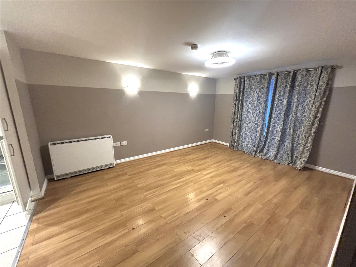 Flat Byron Road in Eastleigh