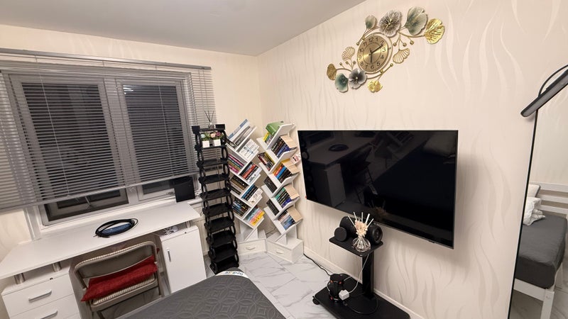 Room Albert Street in City of Edinburgh