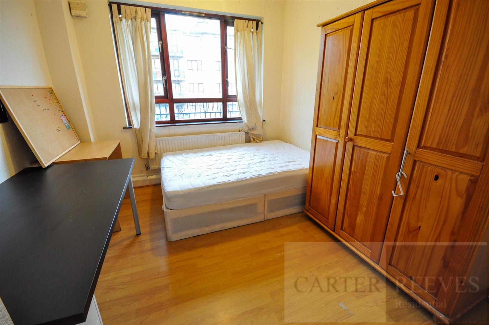 Flat Cromer Street in London