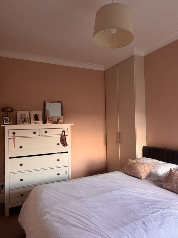 Flat Chester Way in Greater London