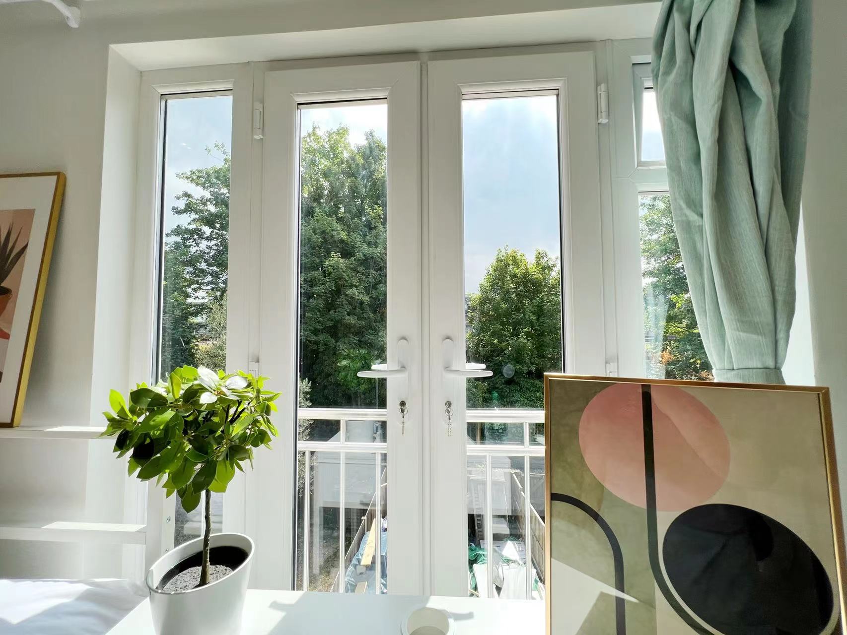 Flat Tours Passage in Greater London