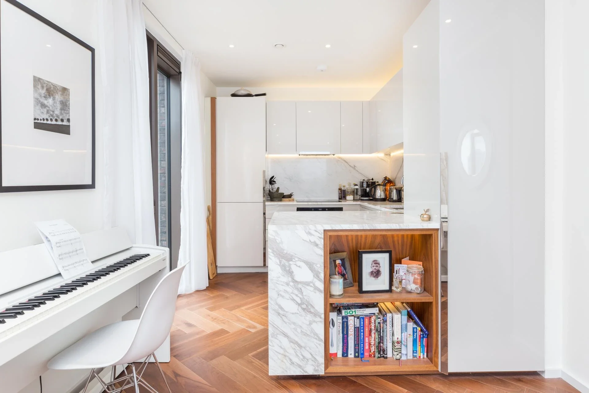Flat New Mill Road in Greater London