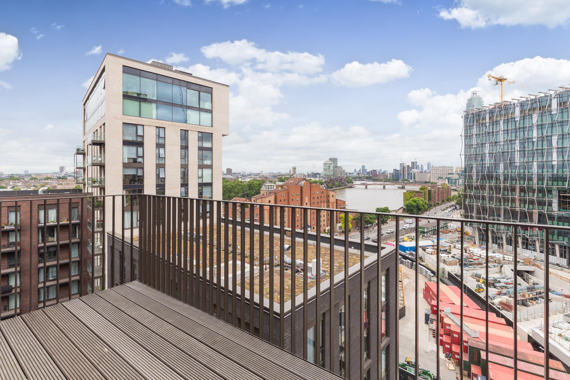 Flat New Mill Road in Greater London