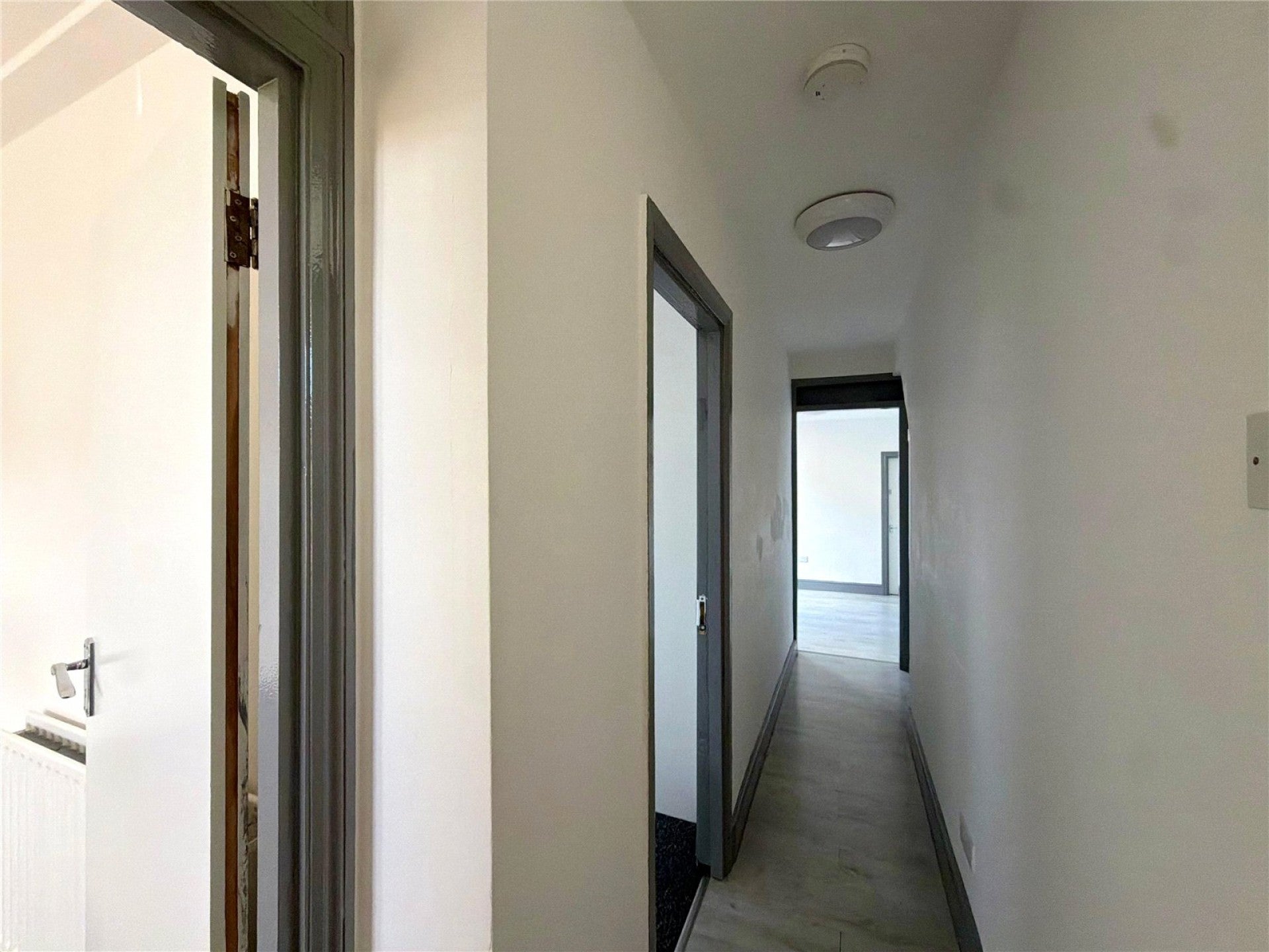 Flat Balfour Road in Greater London