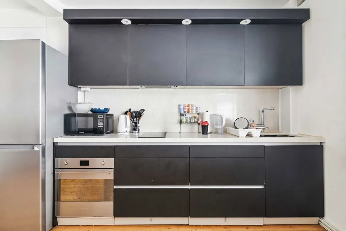 Flat Edith Villas in Greater London