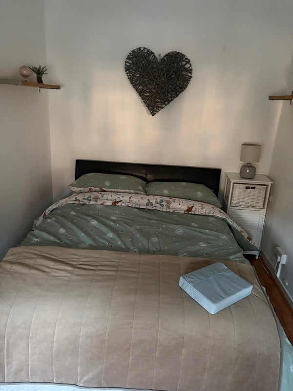 Room Fernlea Road in Greater London