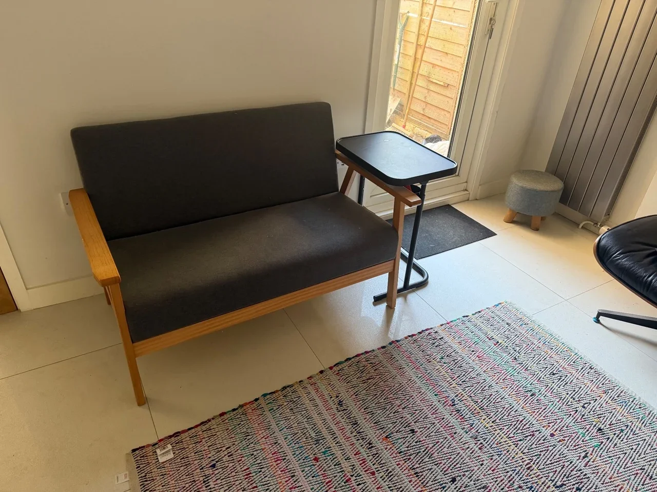 Room Connaught Road in Chatham