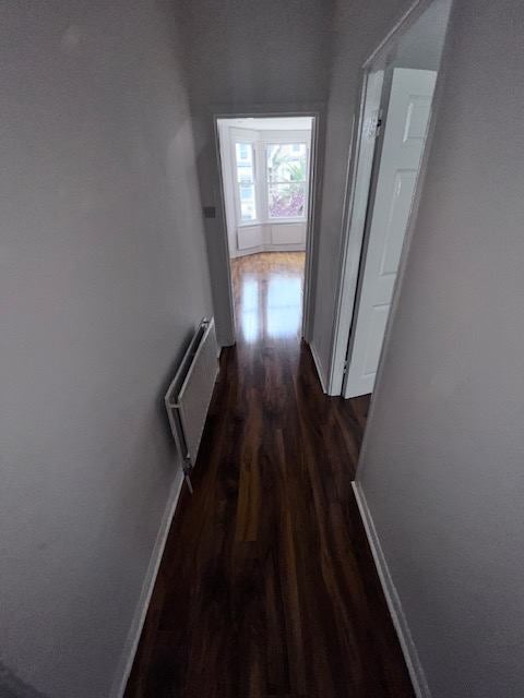 Flat Romola Road in Greater London