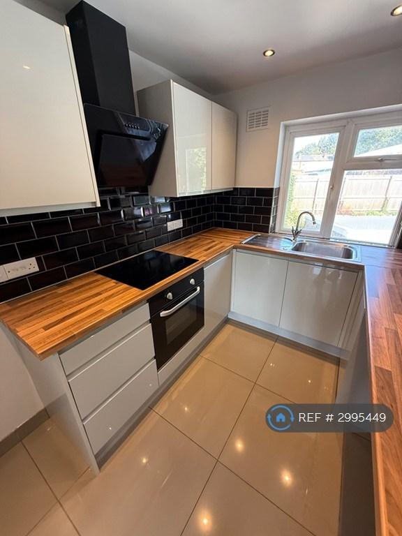 Flat Hartshill Road in Birmingham