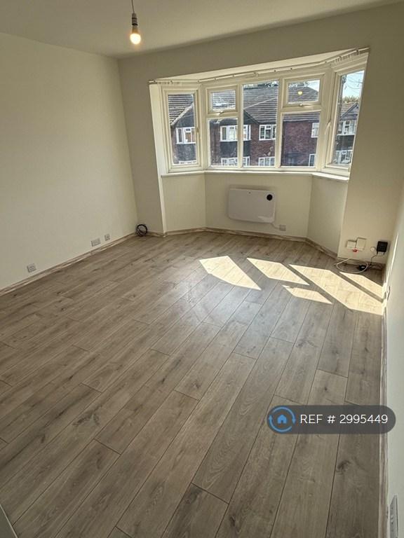 Flat Hartshill Road in Birmingham