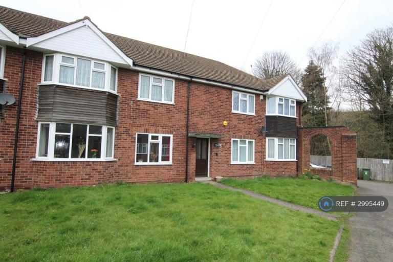 Flat Hartshill Road in Birmingham
