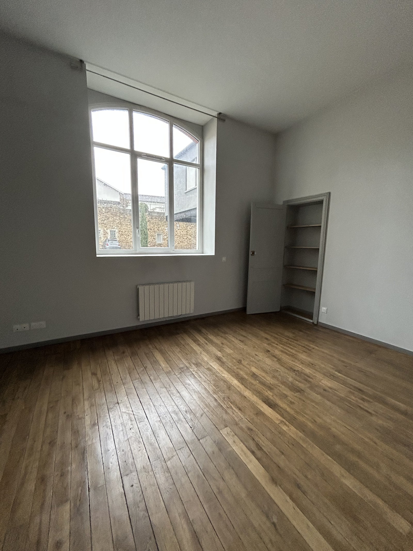 Flat Rue Armand Dutreix in Limoges