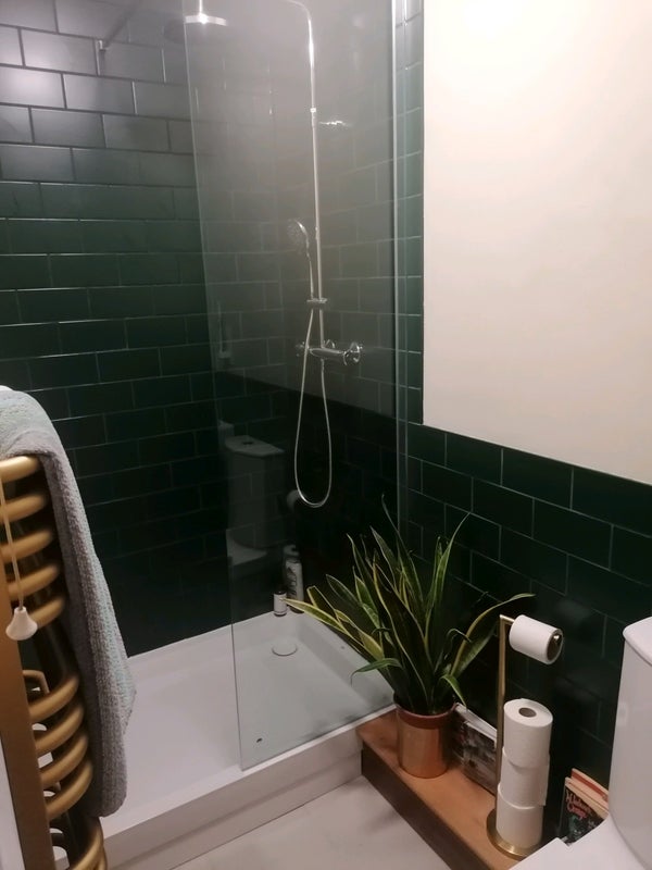 Room Westleigh Road in Bristol