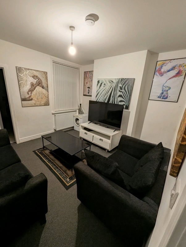 Room Rosebery Street in Stoke-on-Trent