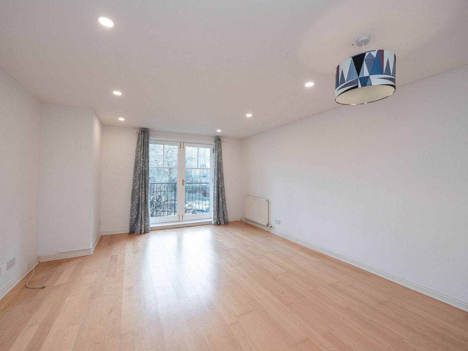 Flat Huntingdon Place in City of Edinburgh