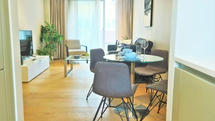 Flat Treveris Street in Greater London