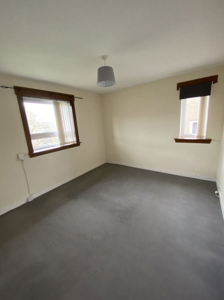 Flat Colinton Place in Dundee