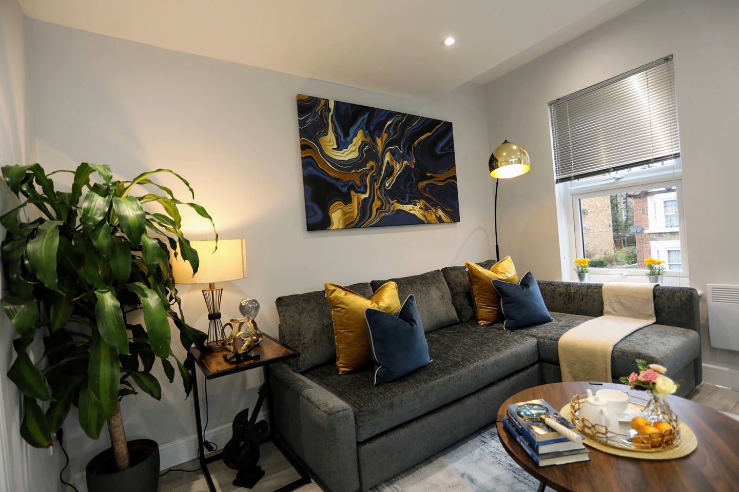 Flat Stanhope Road in Greater London