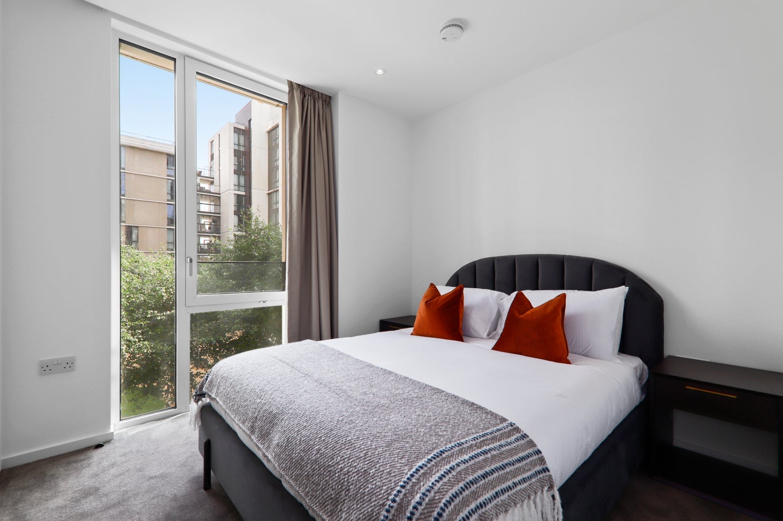 Flat Celebration Avenue in Greater London