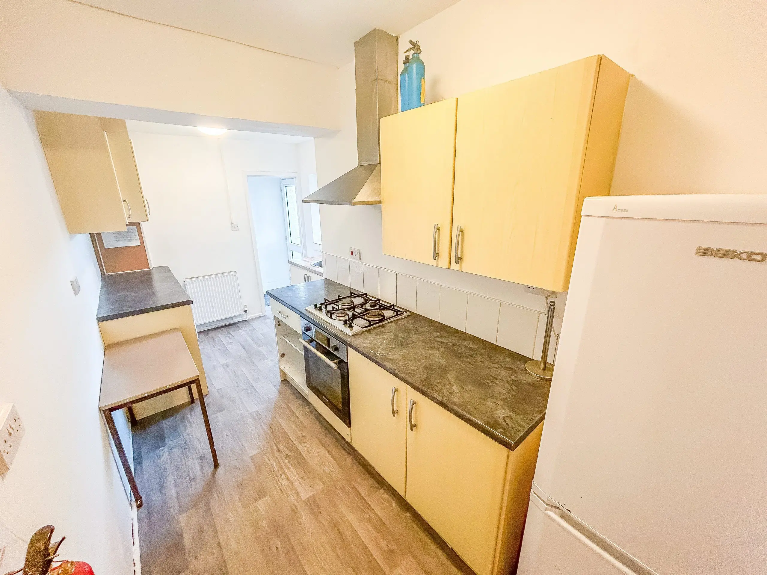 Room Birchwood Avenue in Pontypridd