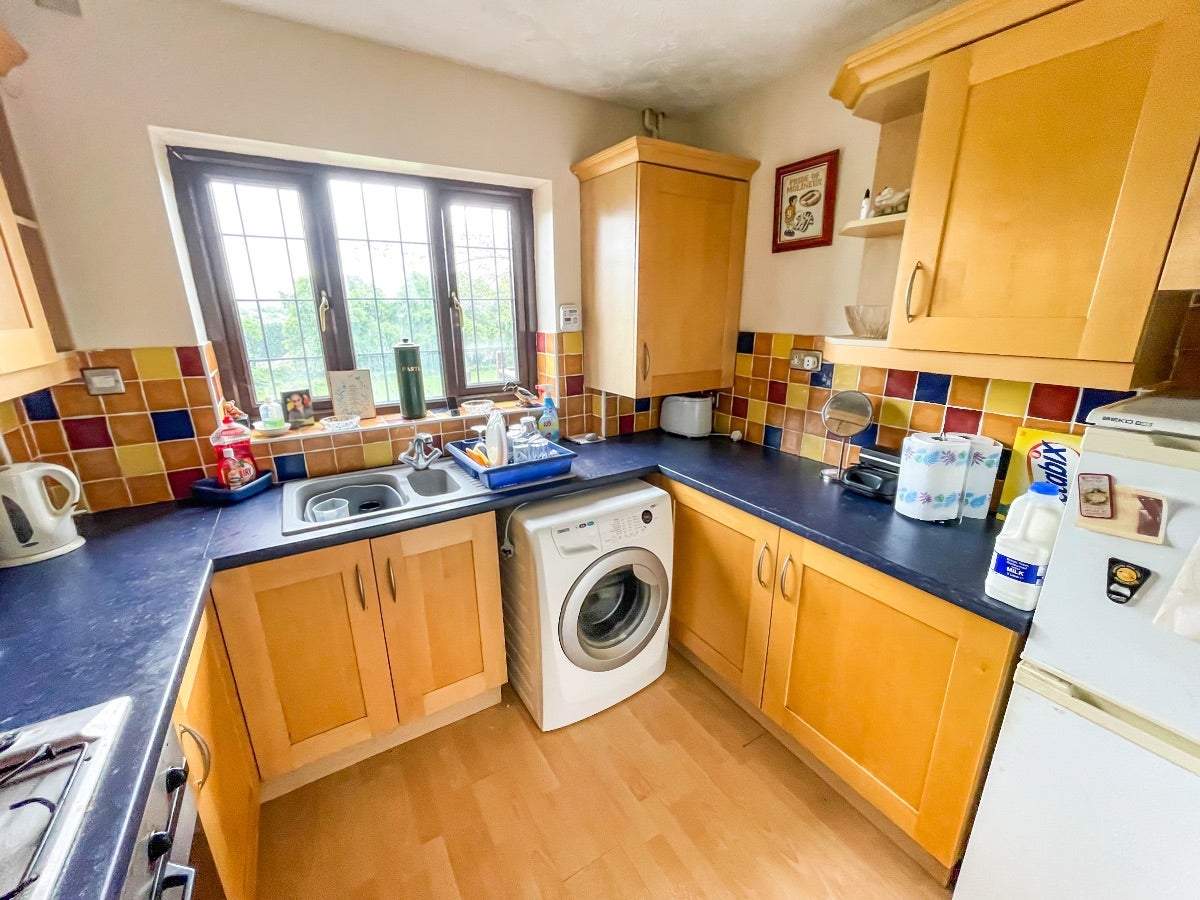 Flat South Park Mews in Brierley Hill