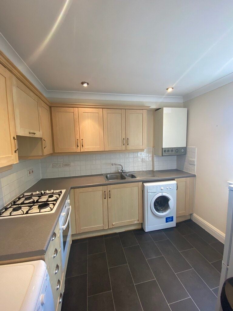 Flat Olive Shapley Avenue in Manchester