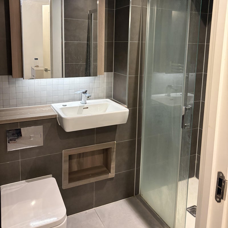 Room Courthouse Way in Greater London