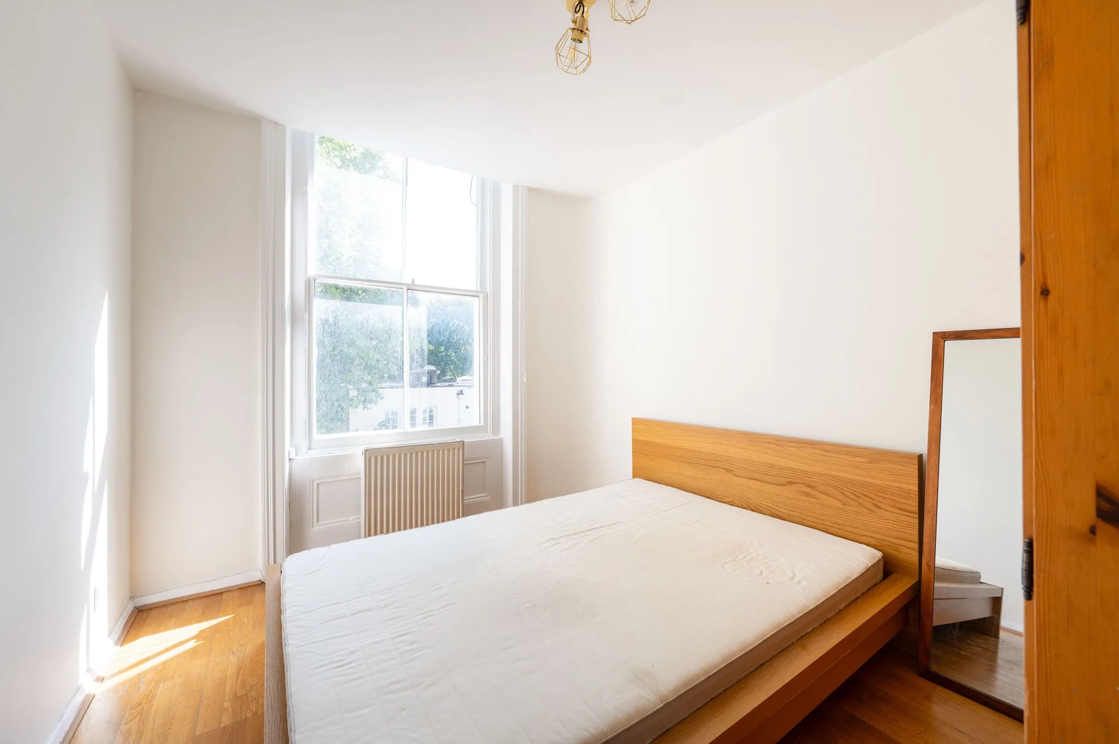 Flat Inverness Terrace in City of Westminster