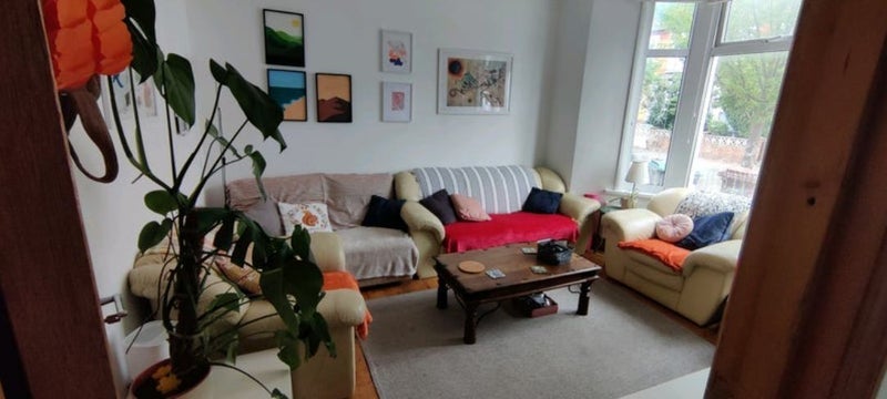 Room Antill Road in Greater London
