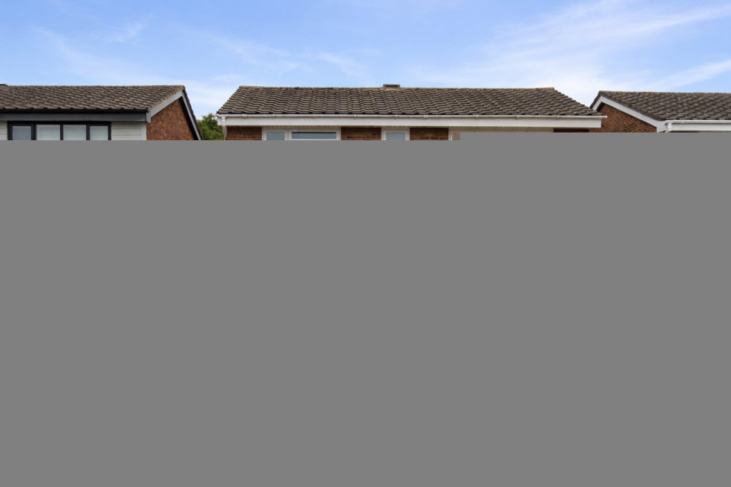 Flat Clovelly Way in Bedford