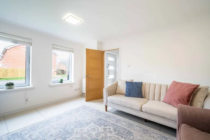 House Cutter Close in Newport
