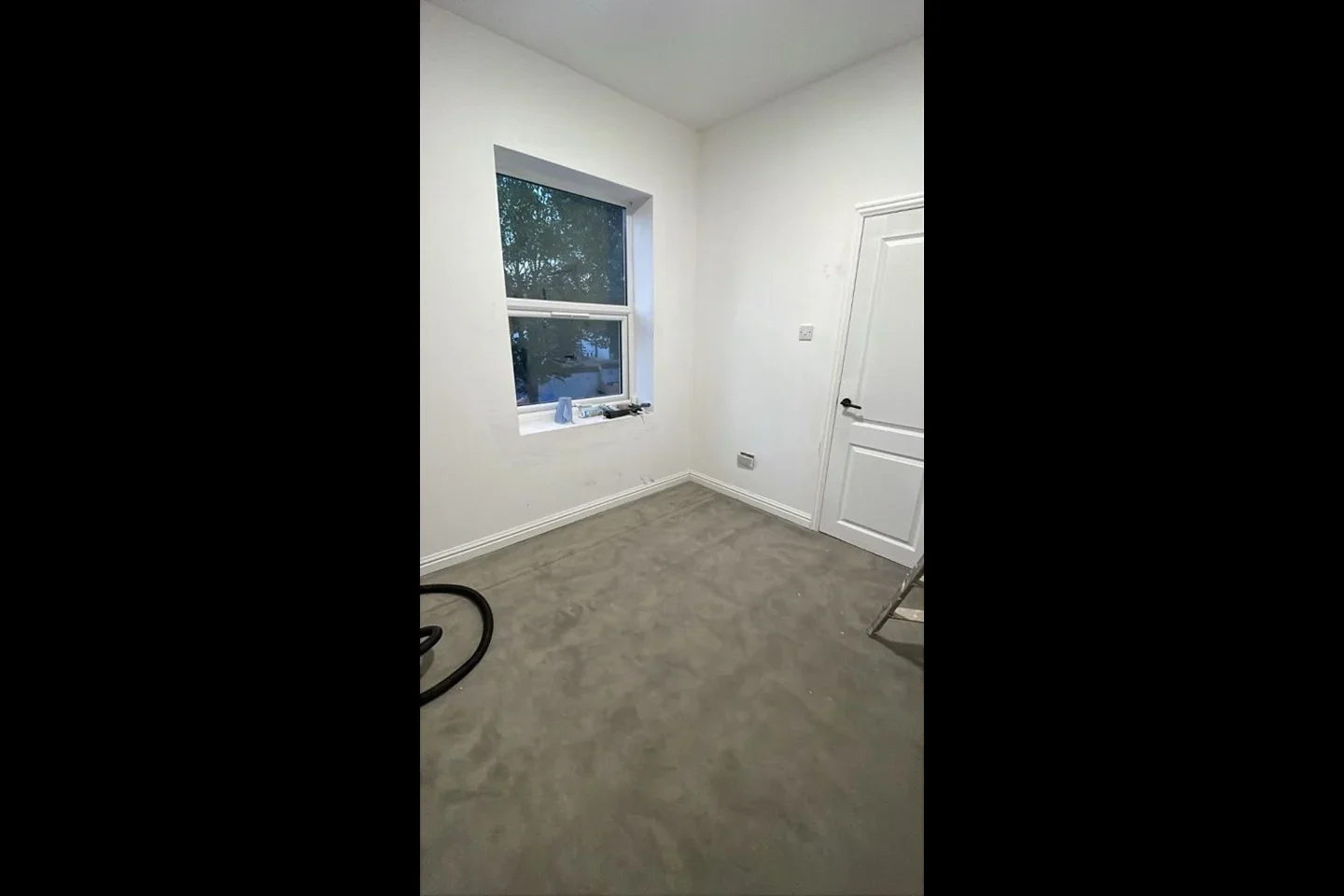 Room Glencoe Avenue in Greater London