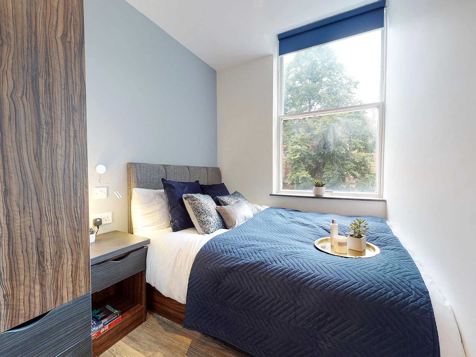 Flat Hyde Terrace in Leeds