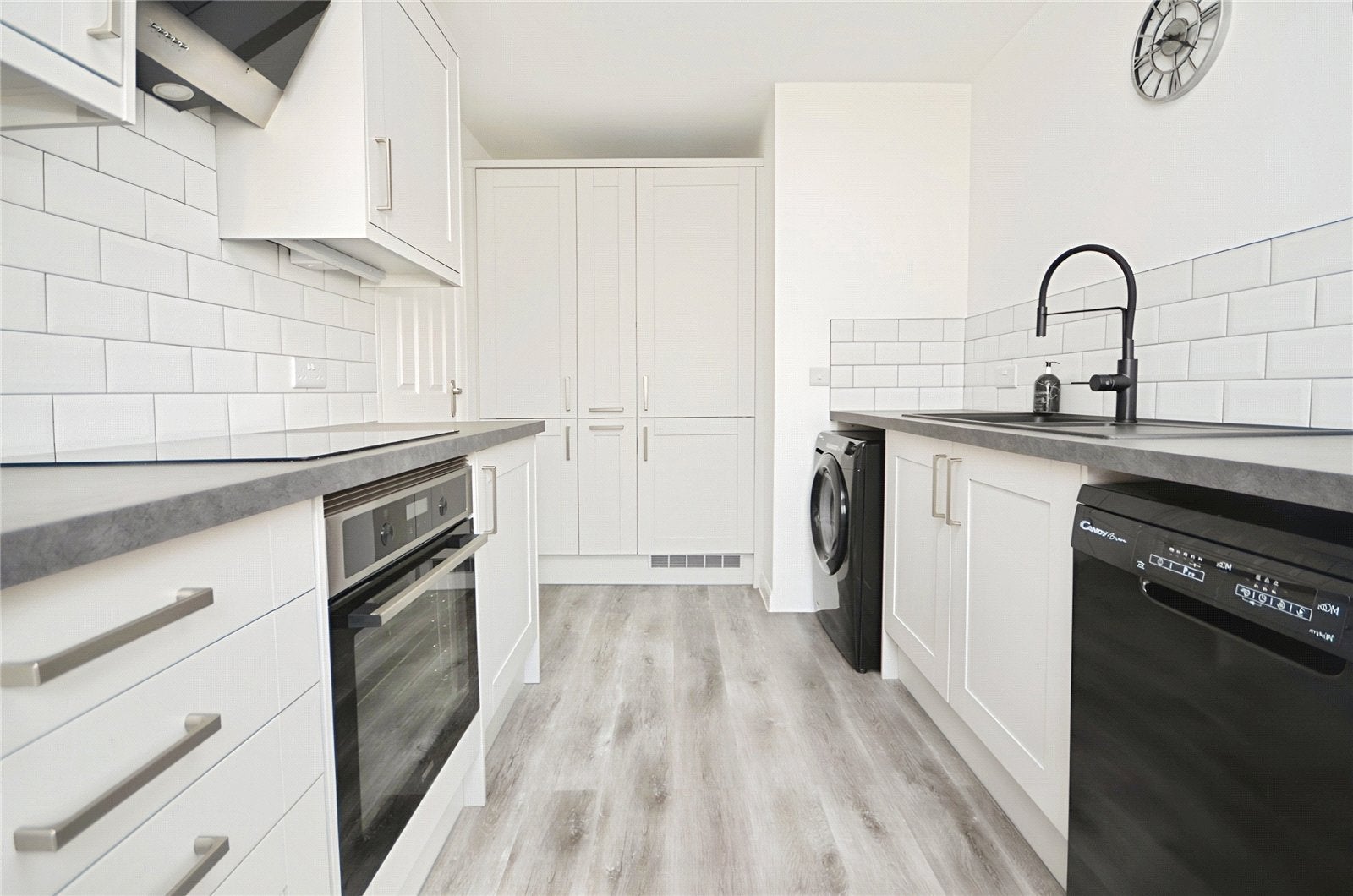 Flat Beadle Way in Chelmsford