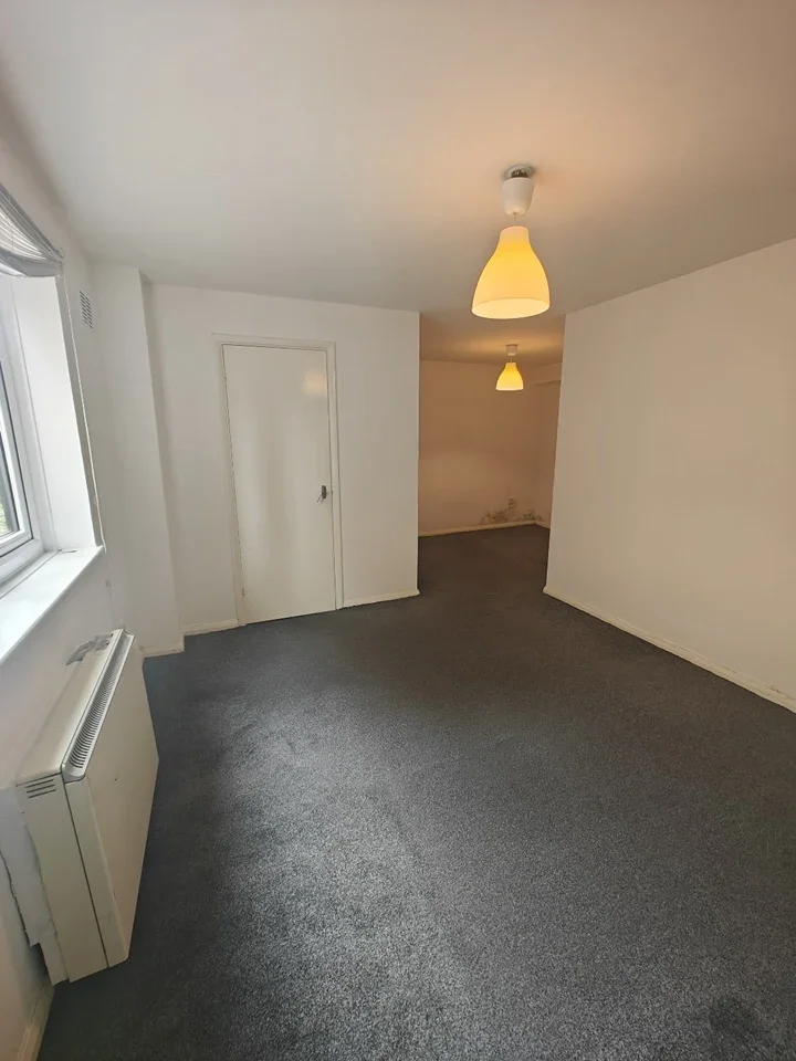 Flat Stocksfield Road in Greater London
